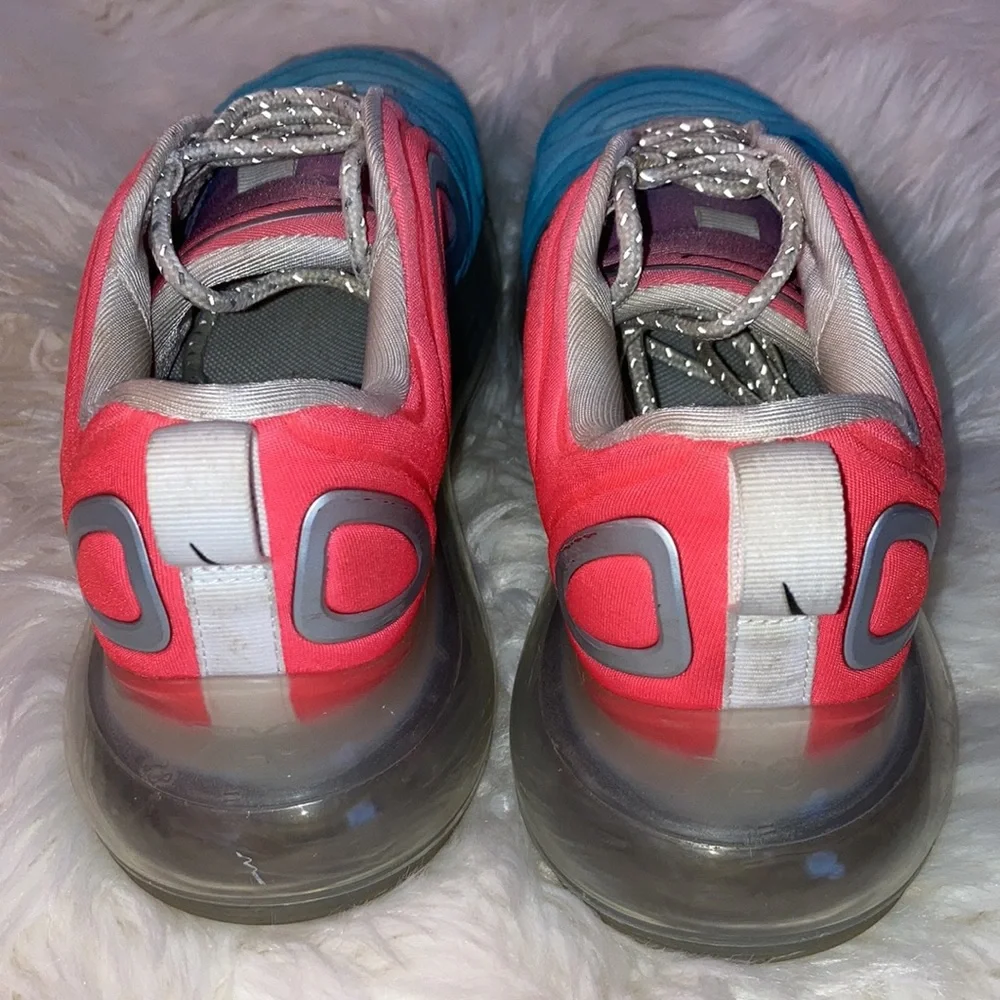 NIKE AIRMAX men’s athletic shoes, sz. 9, VG condition, blue, pink & silver. $63 - Picture 5 of 8